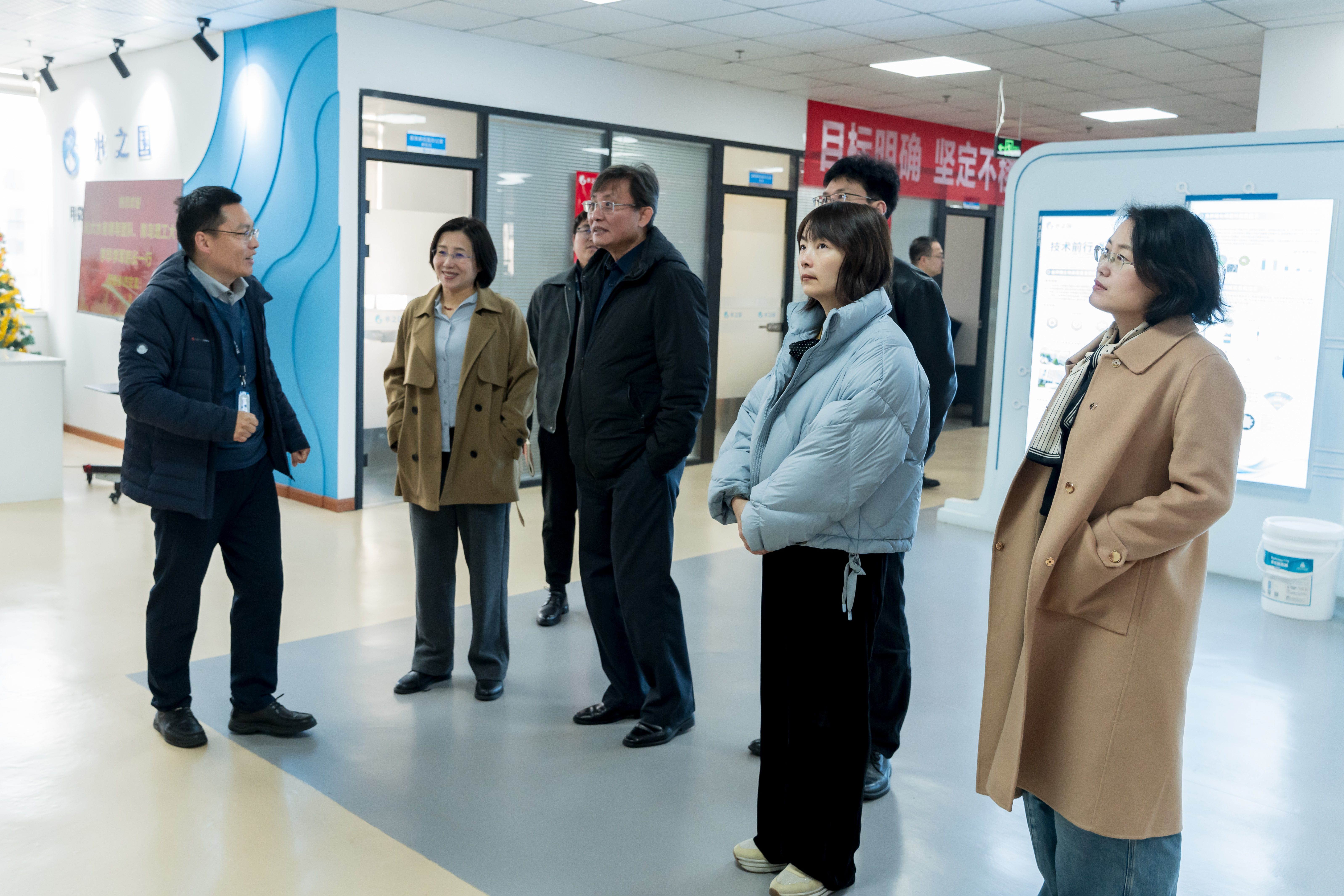 深入污水科技前沿，青岛理工&光大水务莅临yth2206游艇会参观交流！